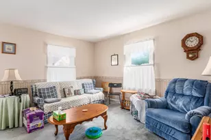 1928 Euclid Ave, Zanesville, OH 43701 - Photo 5