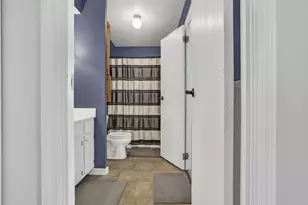 4896 Sullivant Ave, Columbus, OH 43228 - Photo 21