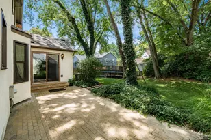 7467 Saunderlane Rd, Columbus, OH 43235 - Photo 37