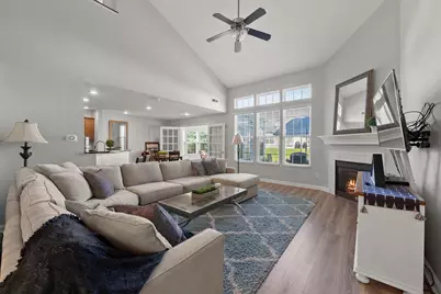 5075 Dinard Way #5075A, Columbus, OH 43221 - Photo 5