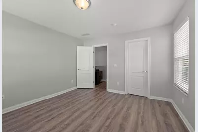 5075 Dinard Way #5075A, Columbus, OH 43221 - Photo 25