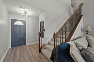 5075 Dinard Way, Columbus, OH 43221 - Photo 3