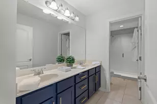 5075 Dinard Way, Columbus, OH 43221 - Photo 21