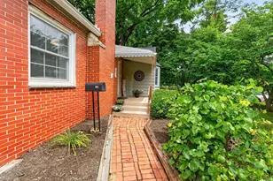 492 Wetmore Rd, Columbus, OH 43214 - Photo 11