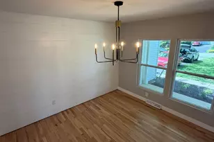 957 Old Farm Rd, Columbus, OH 43213 - Photo 9