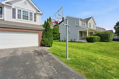 693 Brevard Circle, Pickerington, OH 43147 - Photo 3