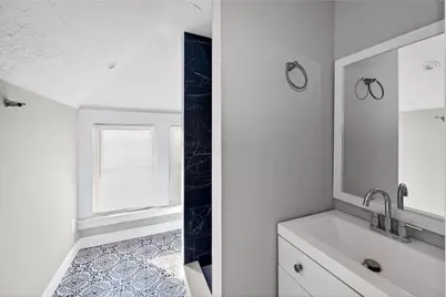 1621 E Main Street, Columbus, OH 43205 - Photo 13