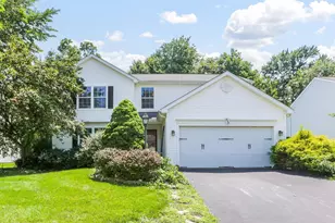 649 Norfolk Square N, Pickerington, OH 43147 - Photo 1