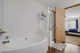 250 Hayfield Dr, Delaware, OH 43015 - Photo 21