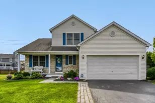 250 Hayfield Dr, Delaware, OH 43015 - Photo 1