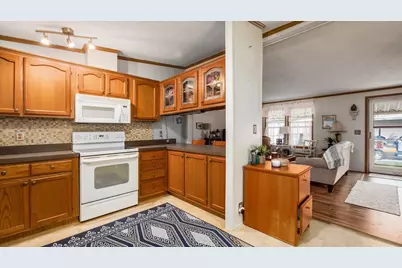 4344 Brett Lane, Obetz, OH 43207 - Photo 15