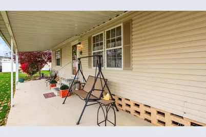 4344 Brett Lane, Obetz, OH 43207 - Photo 5