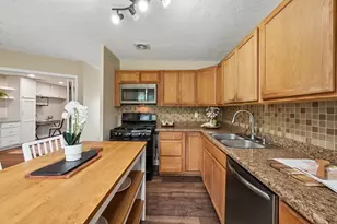 621 King George Ave, Columbus, OH 43230 - Photo 15