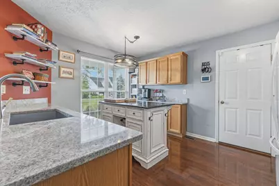 8648 Lazelle Village Drive, Lewis Center, OH 43035 - Photo 19