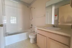 3577 Hunters Crossing Dr, Grove City, OH 43123 - Photo 29