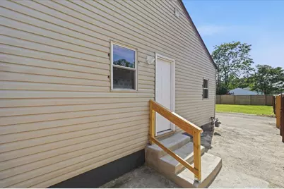 2261 Hamilton Avenue, Columbus, OH 43211 - Photo 13