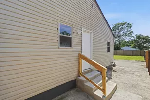 2261 Hamilton Ave, Columbus, OH 43211 - Photo 13