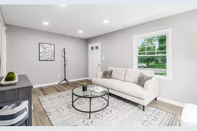 949 E 19th Avenue, Columbus, OH 43211 - Photo 7