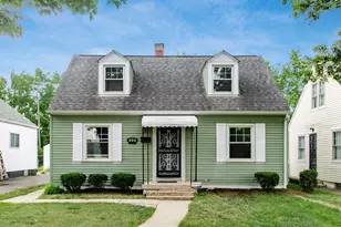 949 E 19th Ave, Columbus, OH 43211 - Photo 1