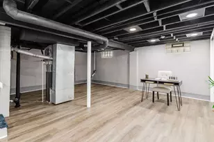 949 E 19th Ave, Columbus, OH 43211 - Photo 29