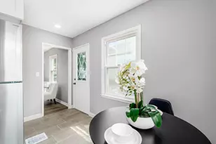 949 E 19th Ave, Columbus, OH 43211 - Photo 11