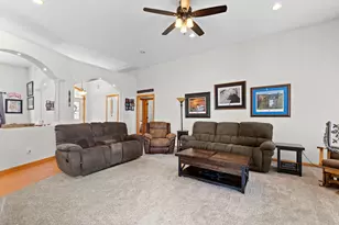 2248 Olympia Dr, Marion, OH 43302 - Photo 13