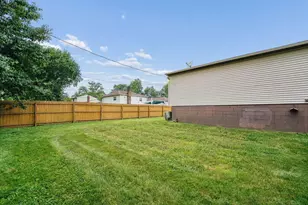 4909 Dunlap Rd, Columbus, OH 43229 - Photo 29