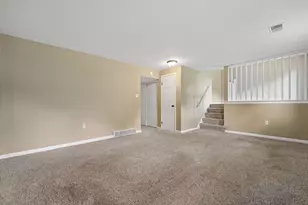 4909 Dunlap Rd, Columbus, OH 43229 - Photo 23