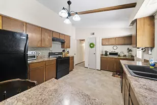 1024 Virginia Ave, Marion, OH 43302 - Photo 13