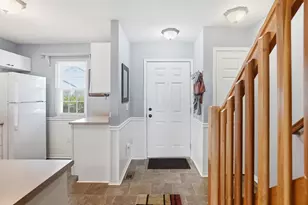 1094 Watkins Glen Ct, Marysville, OH 43040 - Photo 3