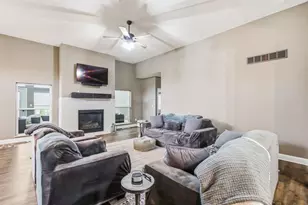 10035 New California Dr, Plain City, OH 43064 - Photo 5