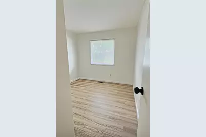 4681 Henley Avenue, Columbus, OH 43228 - Photo 11