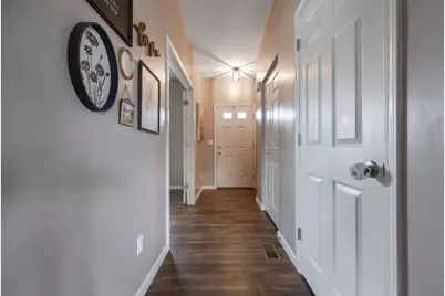 468 Wingate Place, Mount Sterling, OH 43143 - Photo 5