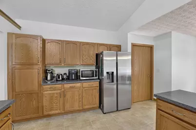 8353 Almond Park Drive, Blacklick, OH 43004 - Photo 17