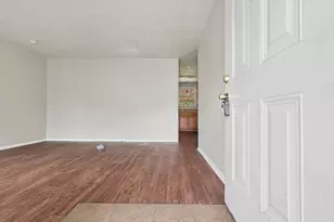 3622 Hollowwood Ave, Columbus, OH 43223 - Photo 9
