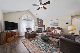217 Stonegate Loop, Pataskala, OH 43062 - Photo 7