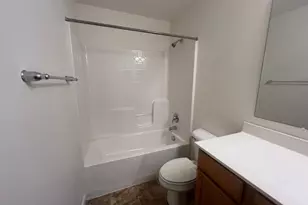 5477 Town Hill Dr, Canal Winchester, OH 43110 - Photo 17