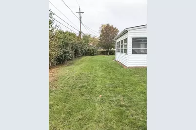 1427-1429 Bradshire Drive, Columbus, OH 43220 - Photo 3
