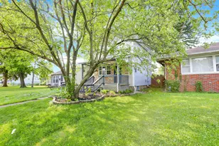 1277 Genessee Ave, Columbus, OH 43211 - Photo 3