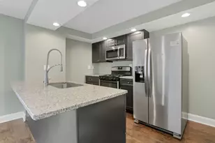 1277 Genessee Ave, Columbus, OH 43211 - Photo 15