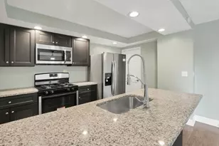 1277 Genessee Ave, Columbus, OH 43211 - Photo 17