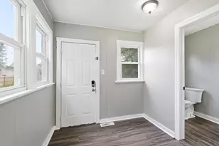 82 S Terrace Ave, Columbus, OH 43204 - Photo 13