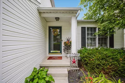 207 Galloway Ridge Drive, Galloway, OH 43119 - Photo 5