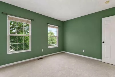 6025 Manshire Court, Galloway, OH 43119 - Photo 15