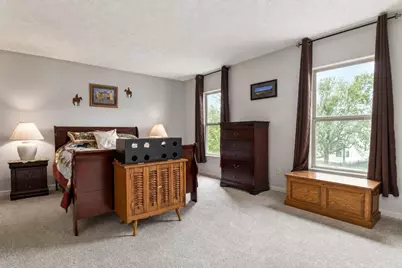 6025 Manshire Court, Galloway, OH 43119 - Photo 19