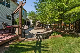 3724 Pleasantbrook Dr, Hilliard, OH 43026 - Photo 9