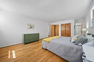972 Thomas Ln, Columbus, OH 43220 - Photo 19