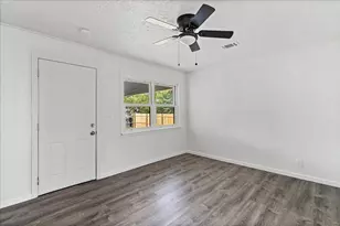 448 Basswood Rd, Columbus, OH 43207 - Photo 5