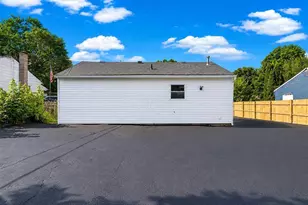 448 Basswood Rd, Columbus, OH 43207 - Photo 23