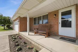 401 Kimberly Dr, Washington Court House, OH 43160 - Photo 5